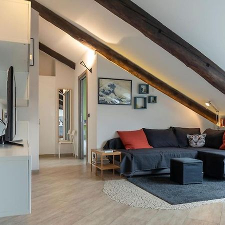Cozy Attic In The City Center Turín Exterior foto